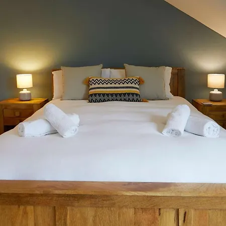 Holiday home Fermain - Spacious Cosy Duplex - Sleeps 5